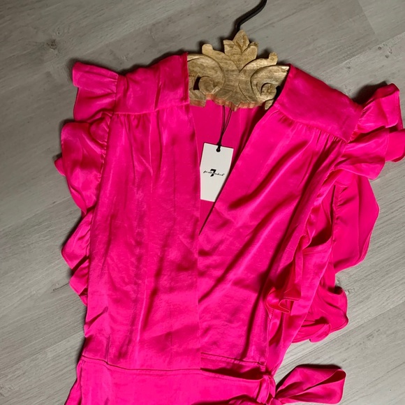7 of all Mankind  Wrap Dress in Paradise Pink. - Picture 10 of 10